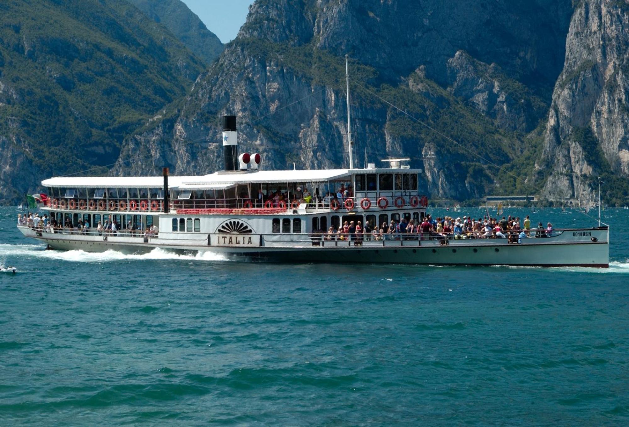 Appartamento Casa Marco Torbole Sul Garda Esterno foto