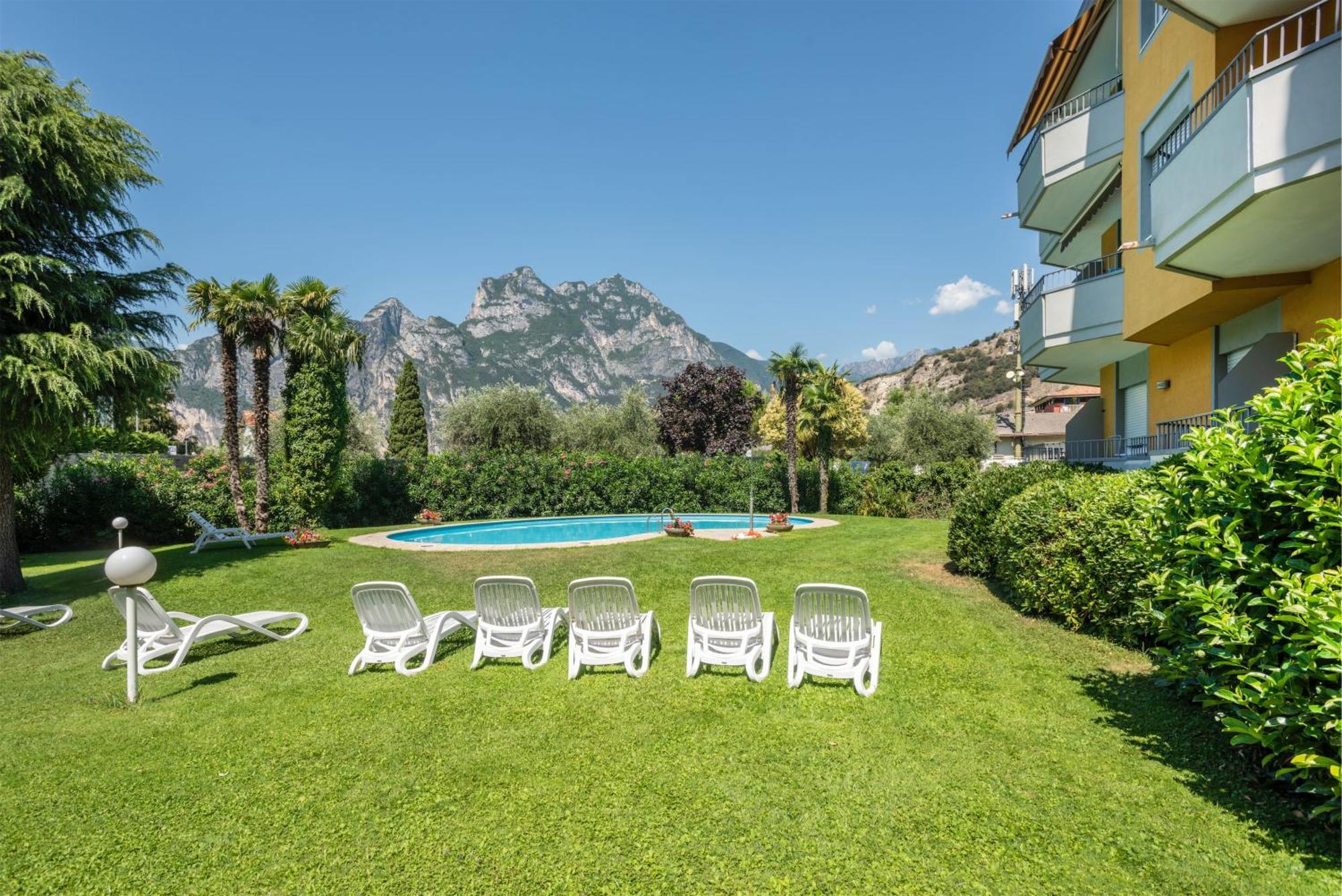 Appartamento Casa Marco Torbole Sul Garda Esterno foto
