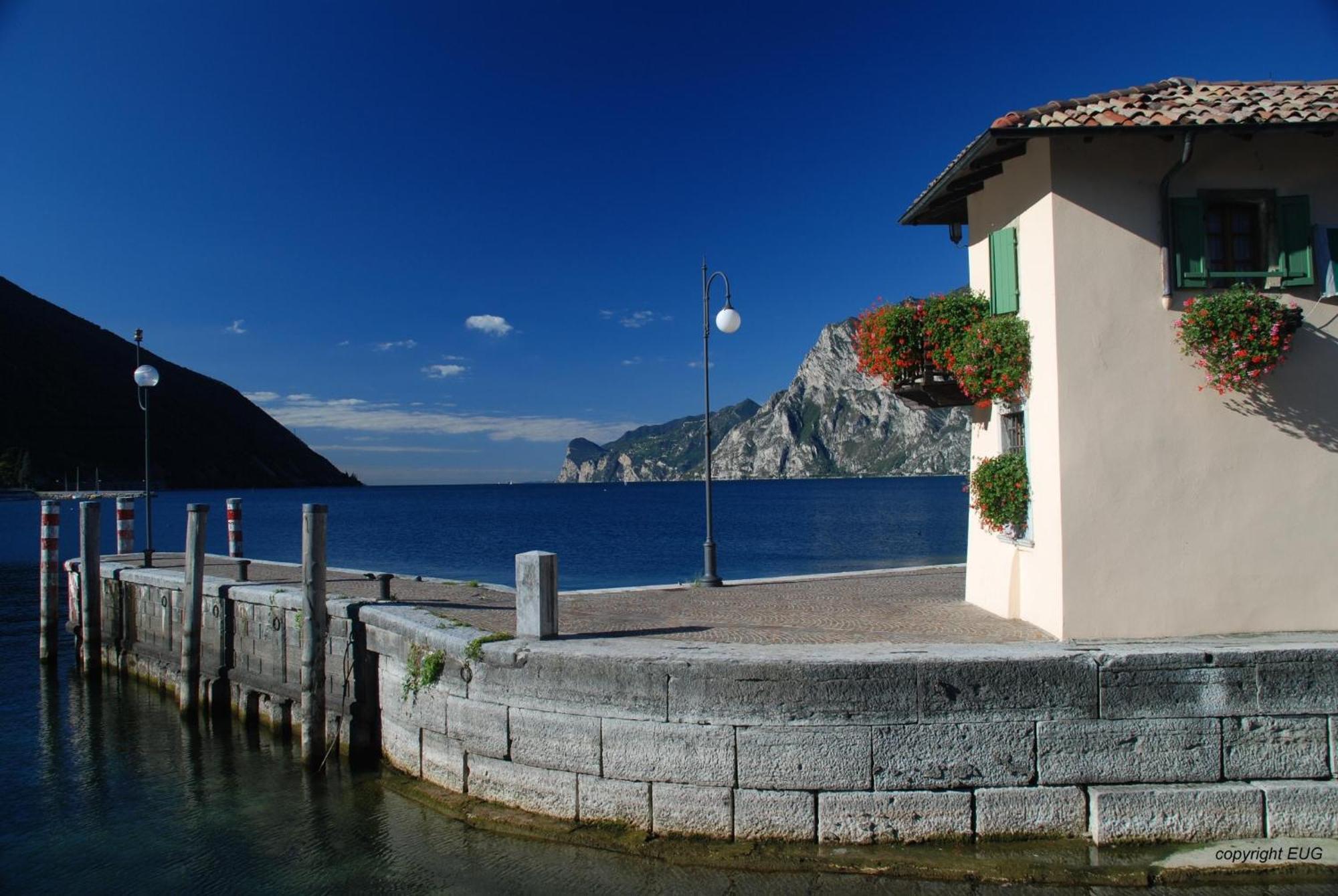Appartamento Casa Marco Torbole Sul Garda Esterno foto