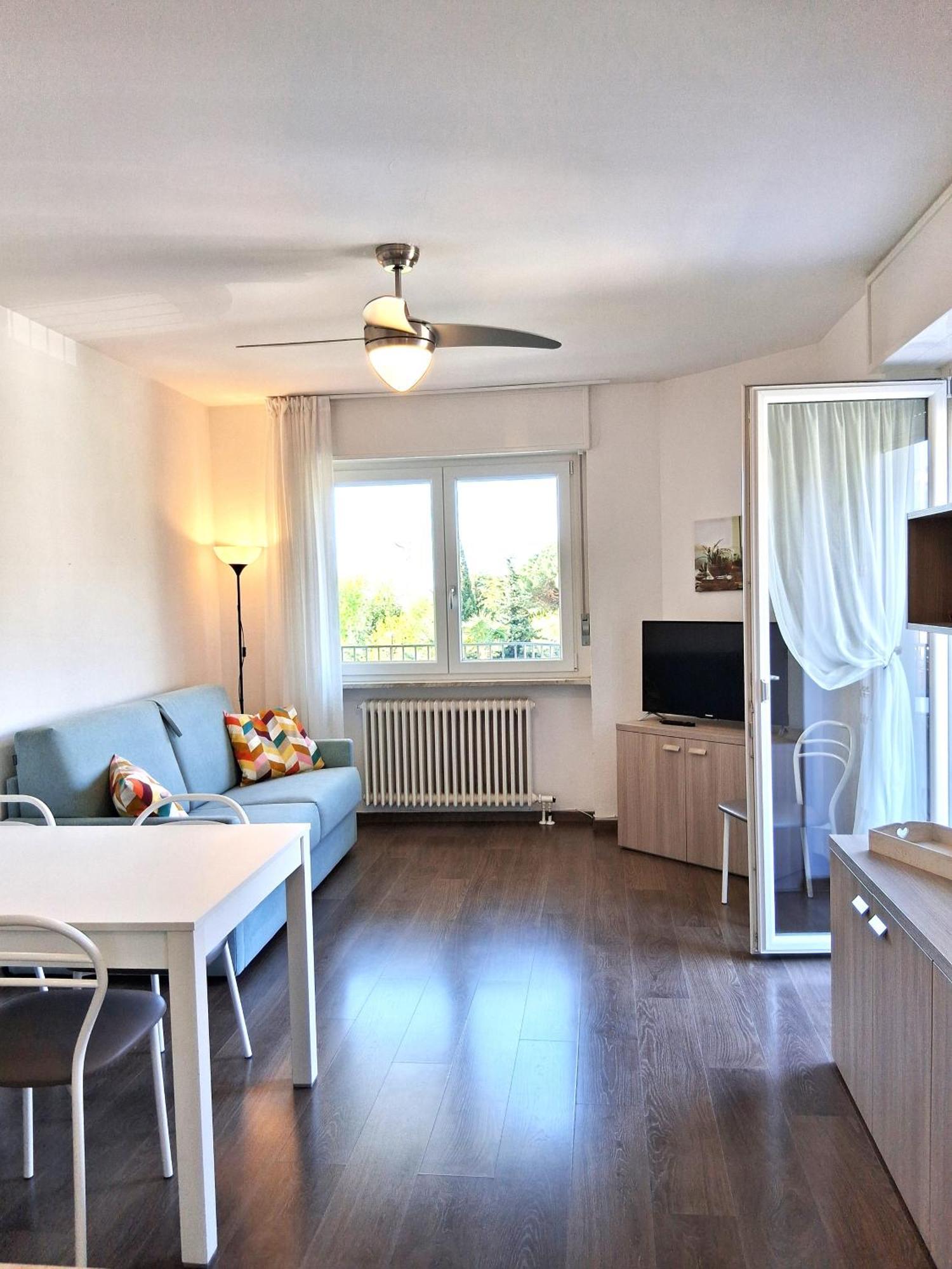 Appartamento Casa Marco Torbole Sul Garda Esterno foto